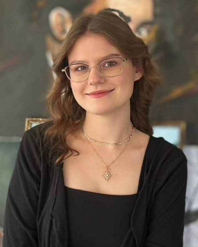 Мария Козлова — преподаватель школы рисования Клячка в Новокузнецке